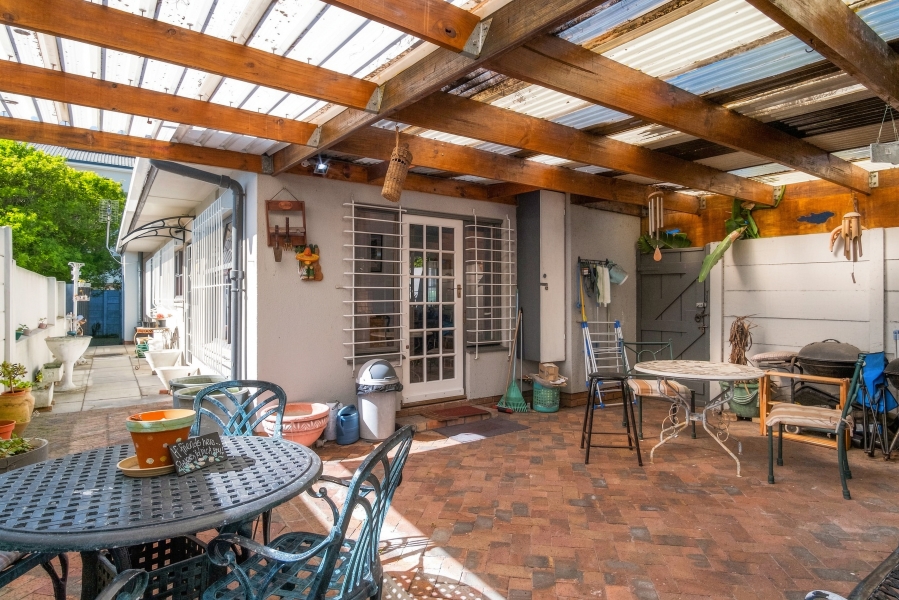 3 Bedroom Property for Sale in Plumstead Western Cape